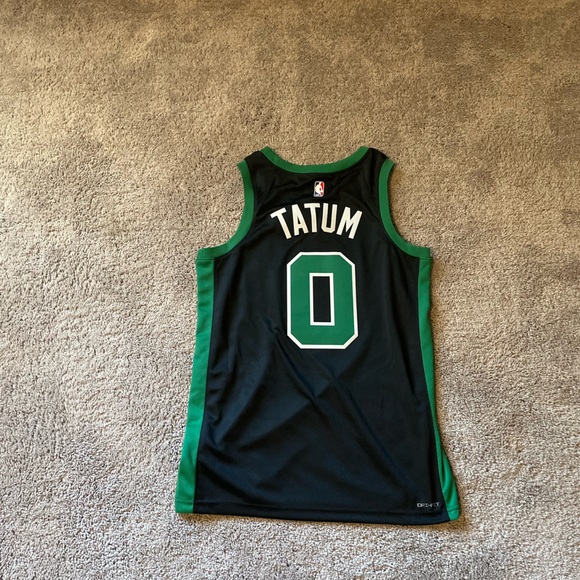 Jayson Tatum Jersey - Picture 4 of 8